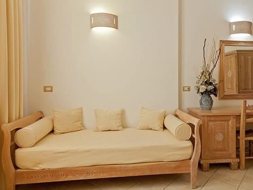 Hotel Libyssonis Порто-Торрес Экстерьер фото
